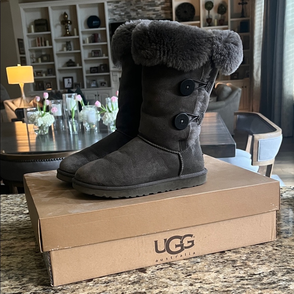 UGG Bailey Triplet Bomber Boots in Gray - 7